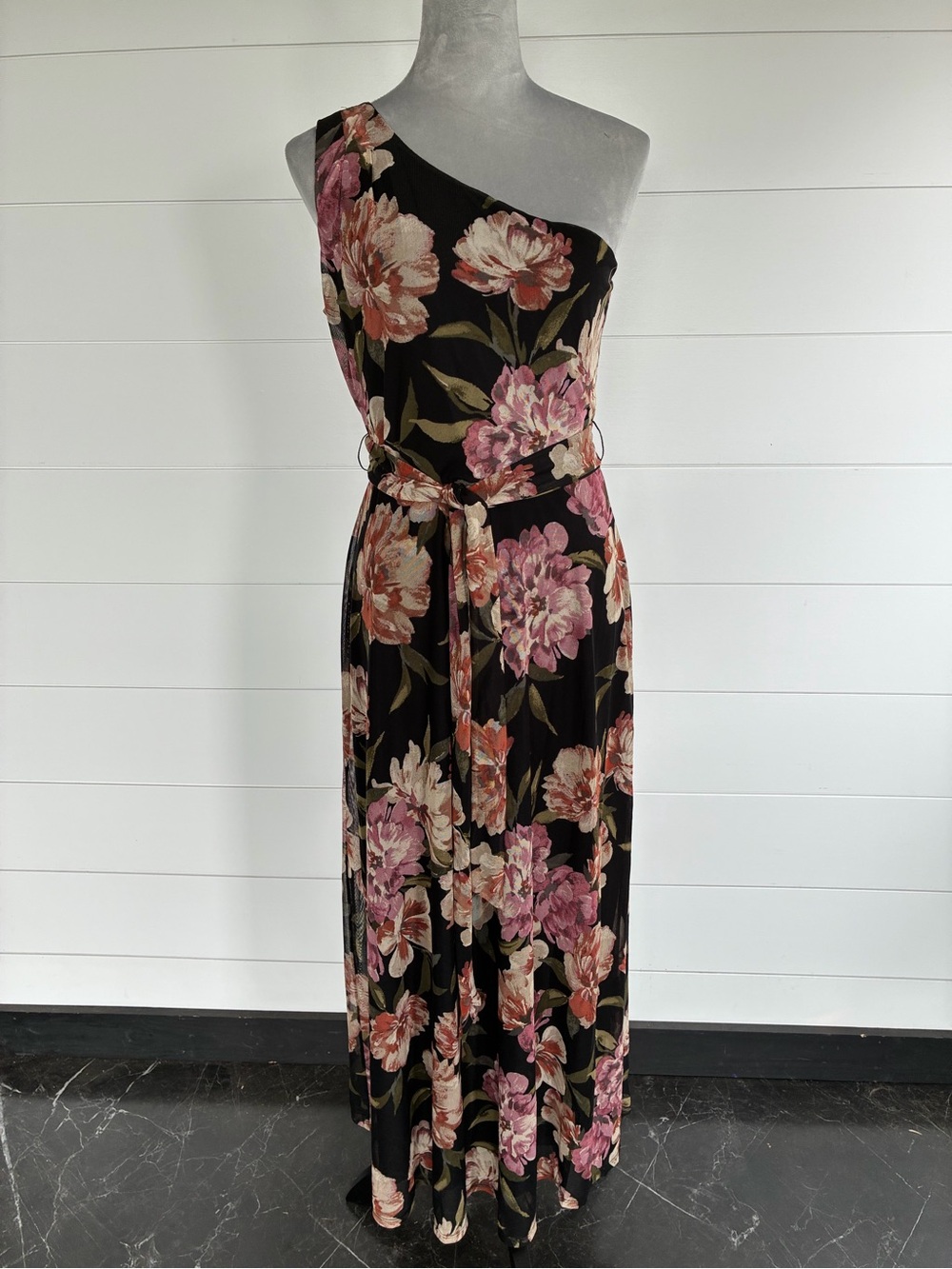 Nicole Miller One-Shoulder Black Floral Maxi Dress Sz 10 NWOT/ 0231